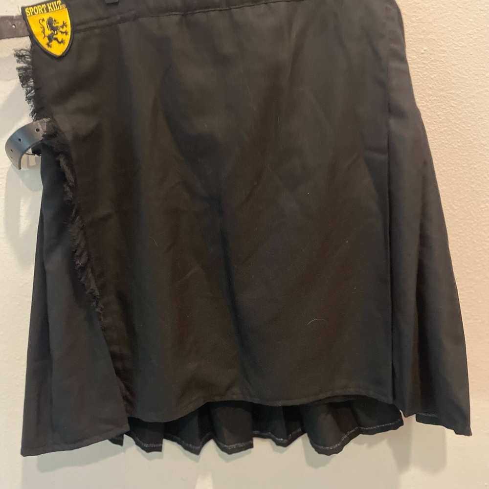Men’s Black Kilt